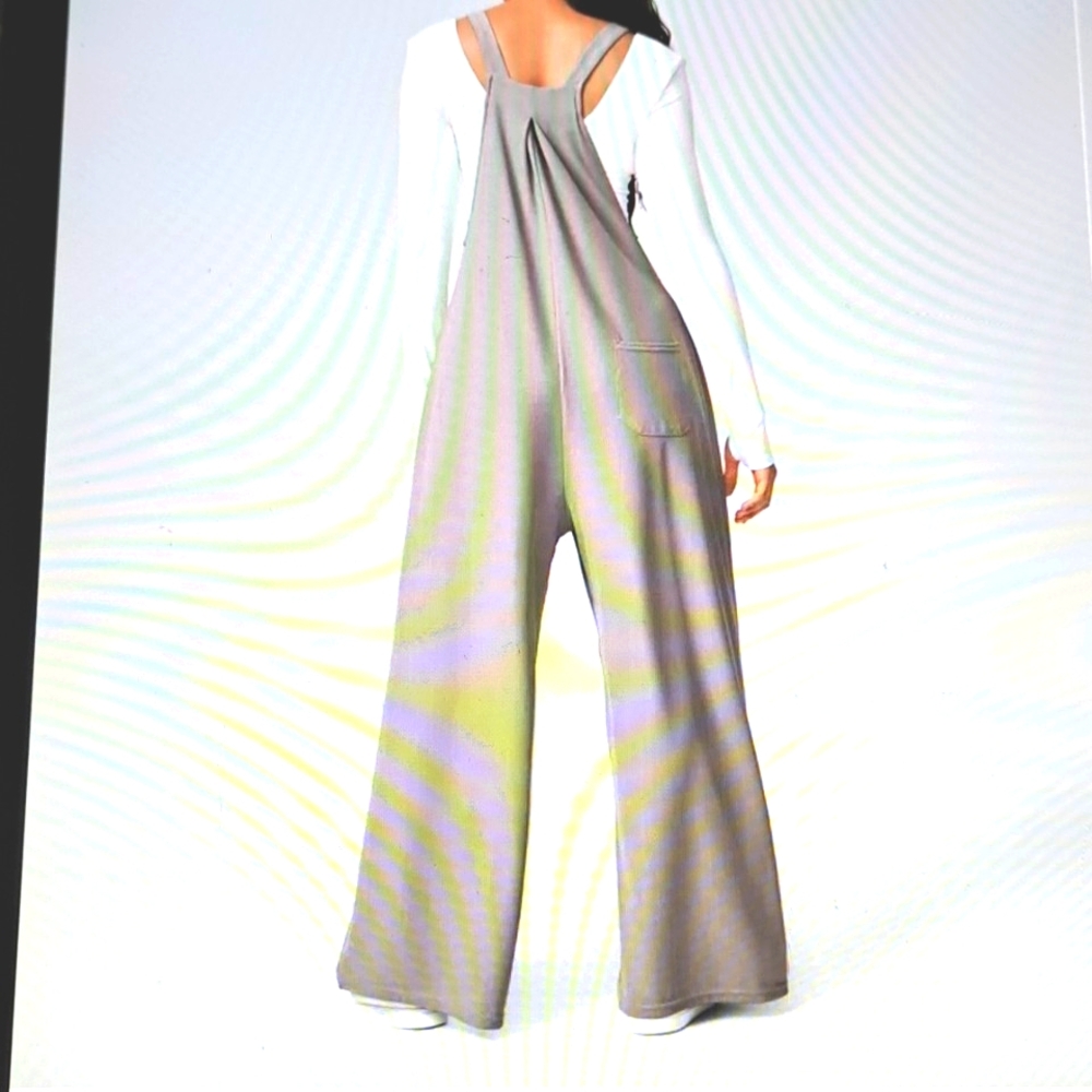 LARGE.    HALARA WIDE LEG WAFFLE ADJUSTABLE STRAPS OVERALLS - Picture 2 of 12